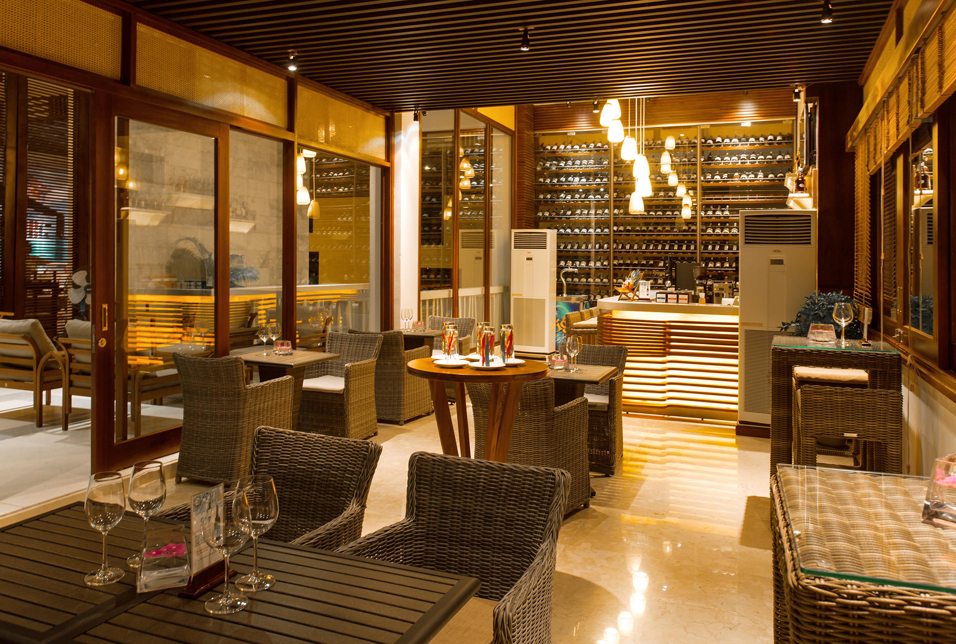 The Cliff & Residences Khu nghỉ mát 4*
