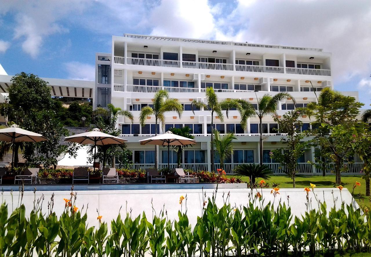 The Cliff & Residences Khu nghỉ mát 4*